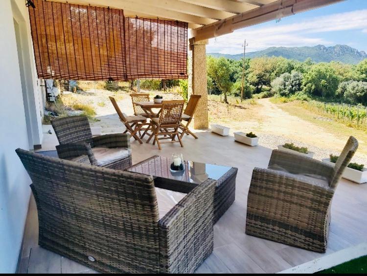 Elegant Country Open Space Deluxe Tenuta Piredu -Monti-Olbia Exterior photo